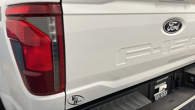 2025 Ford F-150 XLT Hybrid