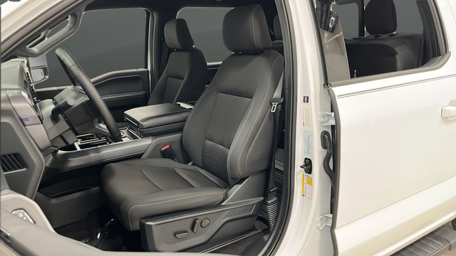 2025 Ford F-150 XLT Hybrid