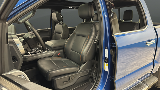 2025 Ford F-150 Lariat Hybrid