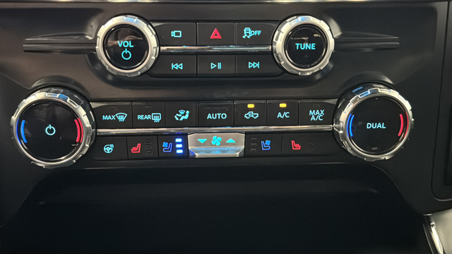 2025 Ford F-150 Lariat Hybrid