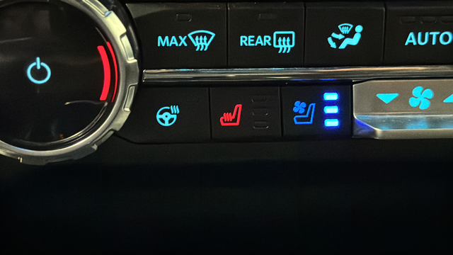 2025 Ford F-150 Lariat Hybrid