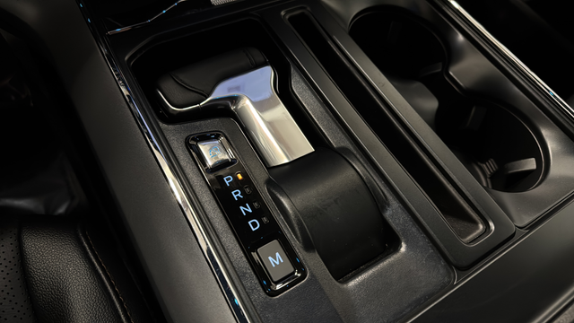 2025 Ford F-150 Lariat Hybrid