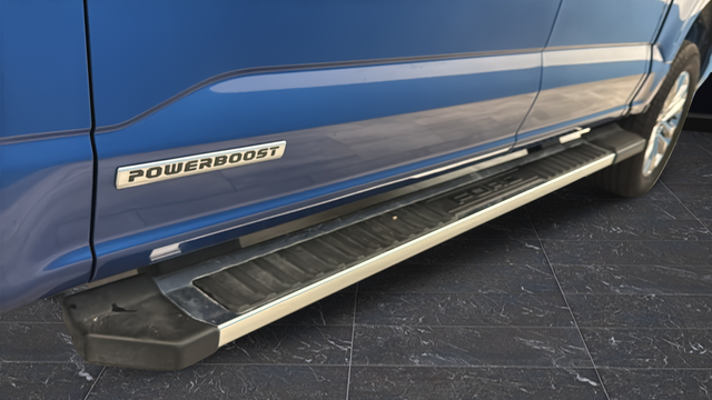 2025 Ford F-150 Lariat Hybrid