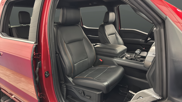 2025 Ford F-150 Lariat Hybrid