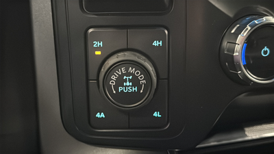 2025 Ford F-150 Lariat Hybrid