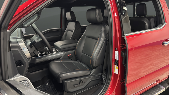 2025 Ford F-150 Lariat Hybrid