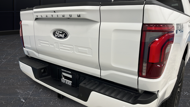 2025 Ford F-150 Platinum Hybrid