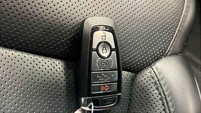 2025 Ford F-150 Platinum Hybrid