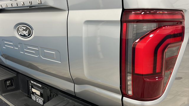 2025 Ford F-150 Platinum Hybrid