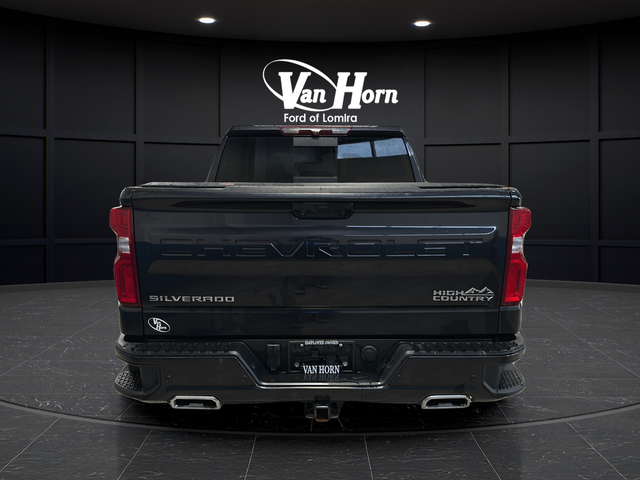 2022 Chevrolet Silverado 1500 High Country