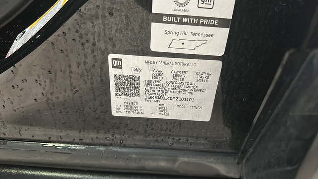 2023 GMC Acadia Denali