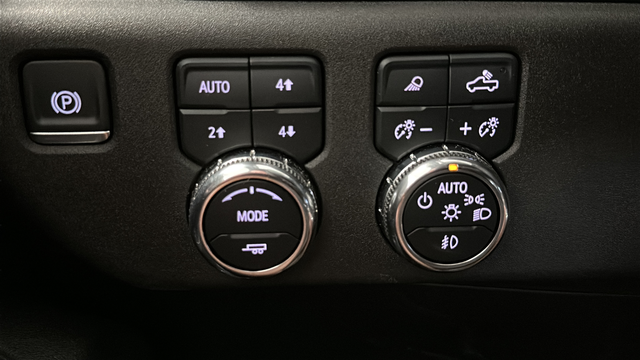 2025 GMC Sierra 2500HD SLT