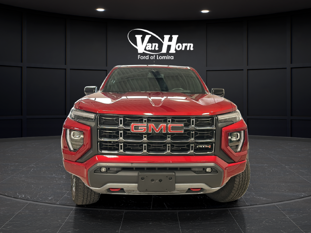 2023 GMC Canyon AT4