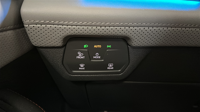 2024 Volkswagen Atlas 2.0T Peak Edition SE w/Technology