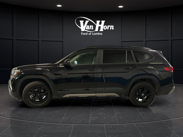 2024 Volkswagen Atlas 2.0T Peak Edition SE w/Technology