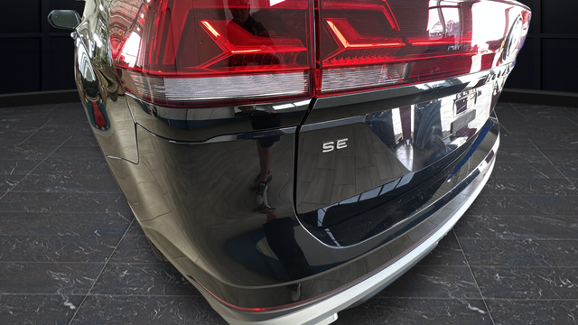 2024 Volkswagen Atlas 2.0T Peak Edition SE w/Technology