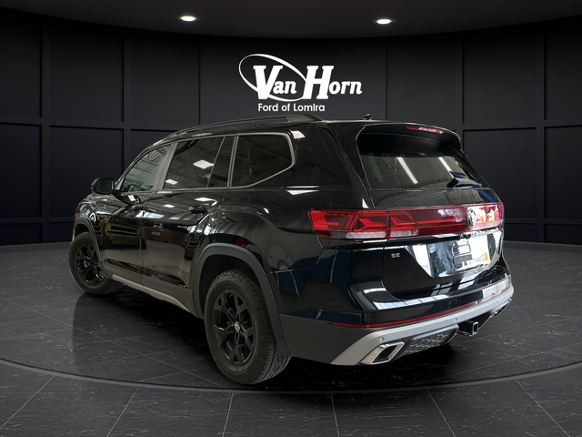 2024 Volkswagen Atlas 2.0T Peak Edition SE w/Technology