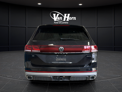 2024 Volkswagen Atlas 2.0T Peak Edition SE w/Technology