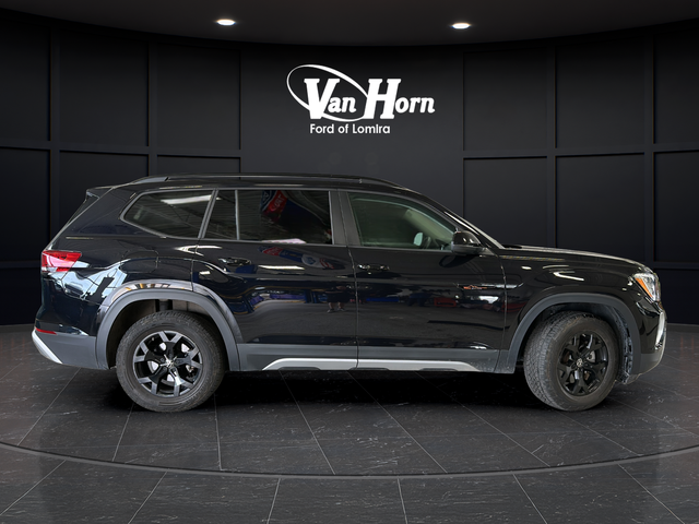 2024 Volkswagen Atlas 2.0T Peak Edition SE w/Technology