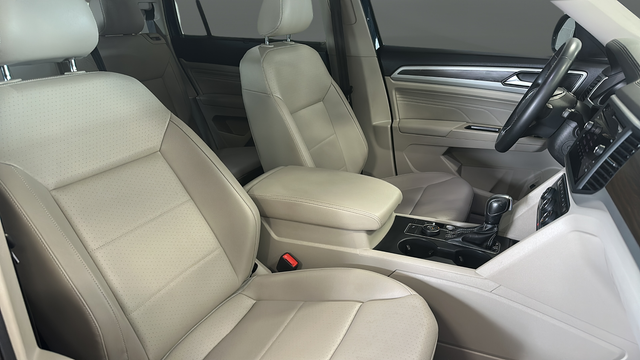 2021 Volkswagen Atlas 2.0T SE w/Technology