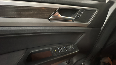 2019 Volkswagen Atlas 3.6L V6 SEL R-Line R-Line