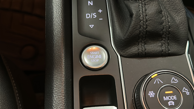 2019 Volkswagen Atlas 3.6L V6 SEL R-Line R-Line