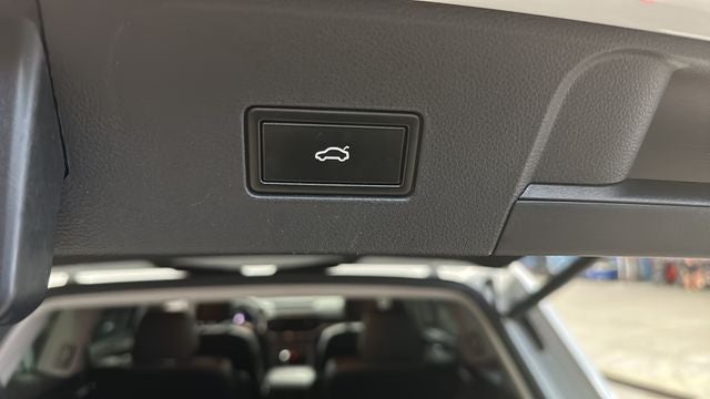 2019 Volkswagen Atlas 3.6L V6 SEL R-Line R-Line