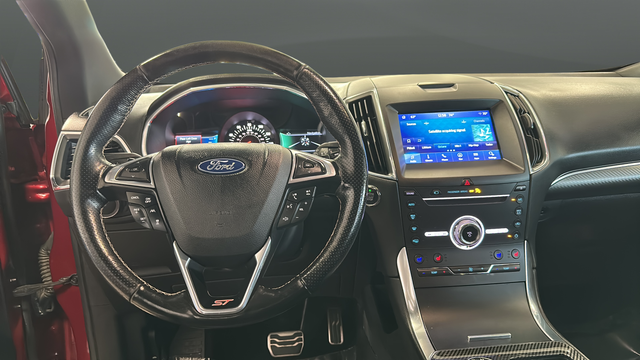 2019 Ford Edge ST