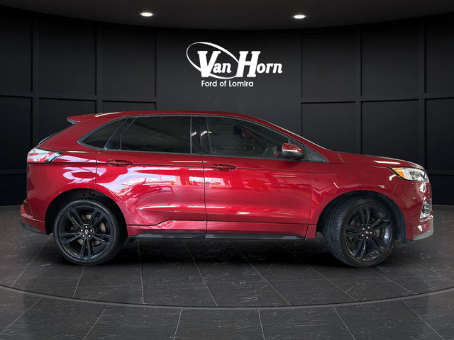 2019 Ford Edge ST
