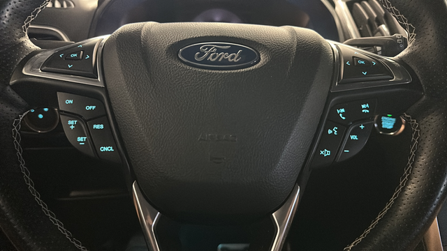 2022 Ford Edge ST