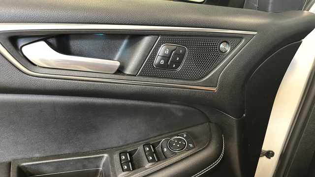 2022 Ford Edge ST