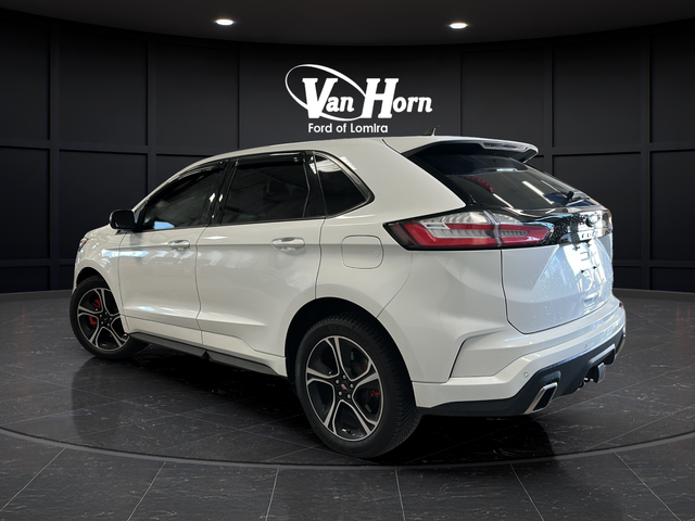 2022 Ford Edge ST