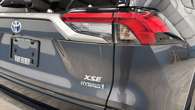 2023 Toyota RAV4 Hybrid XSE