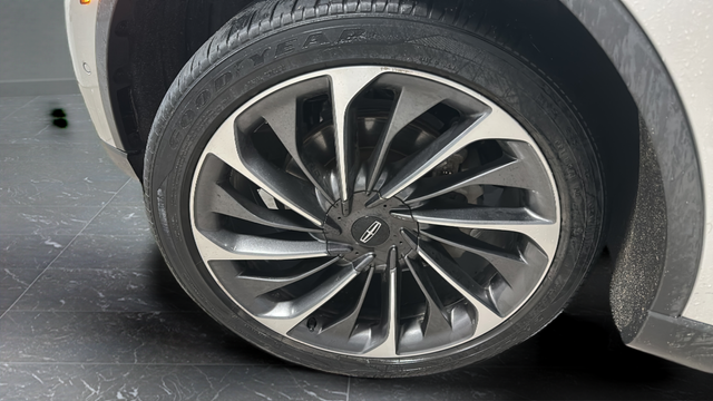 2023 Lincoln Aviator Reserve Premium