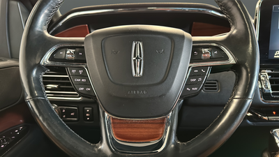 2018 Lincoln Navigator Select