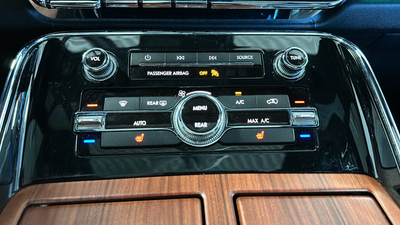2018 Lincoln Navigator Select