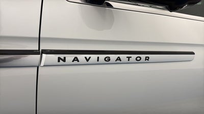 2025 Lincoln Navigator L Reserve