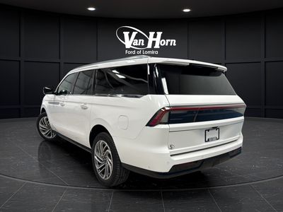 2025 Lincoln Navigator L Reserve