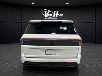 2025 Lincoln Navigator L Reserve
