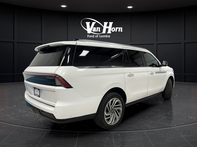 2025 Lincoln Navigator L Reserve