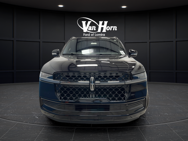 2025 Lincoln Navigator L Reserve