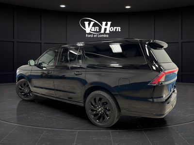 2025 Lincoln Navigator L Reserve
