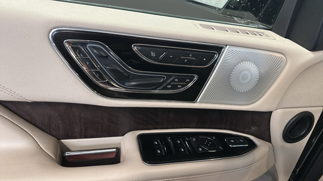 2020 Lincoln Navigator L Reserve