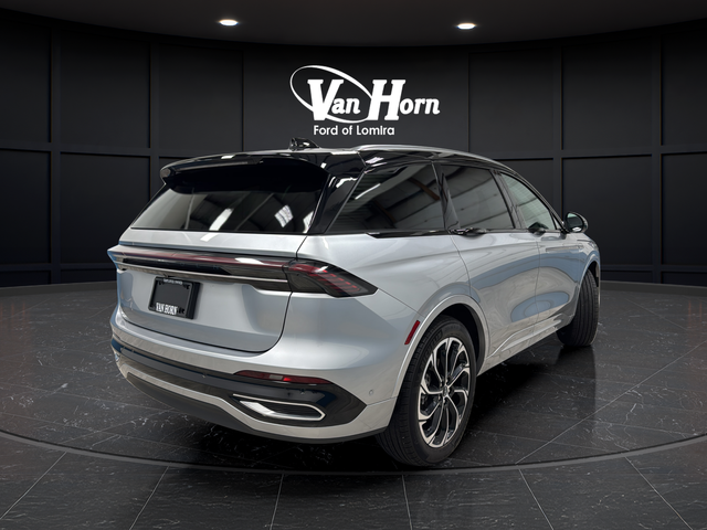 2024 Lincoln Nautilus Reserve