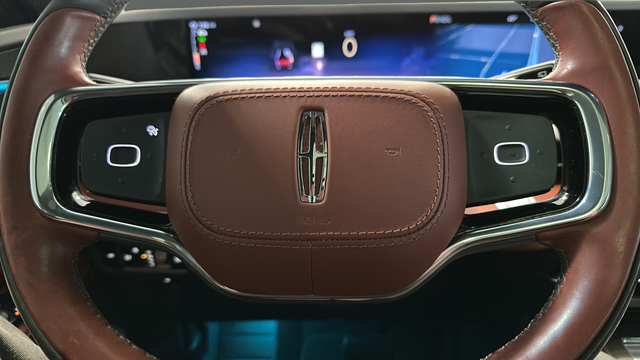 2024 Lincoln Nautilus Black Label