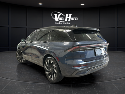 2024 Lincoln Nautilus Black Label