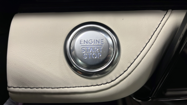 2025 Lincoln Nautilus Black Label