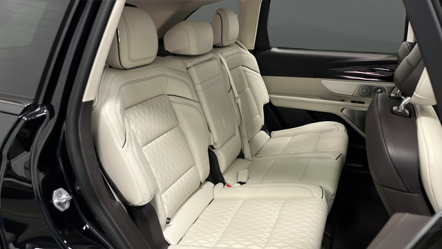 2025 Lincoln Nautilus Black Label