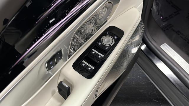 2025 Lincoln Nautilus Black Label