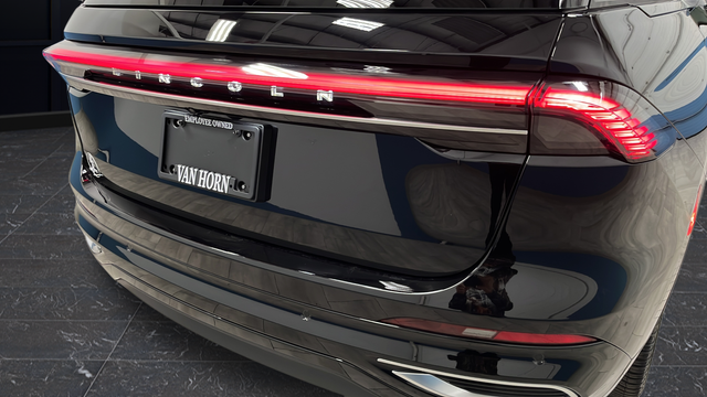 2025 Lincoln Nautilus Black Label